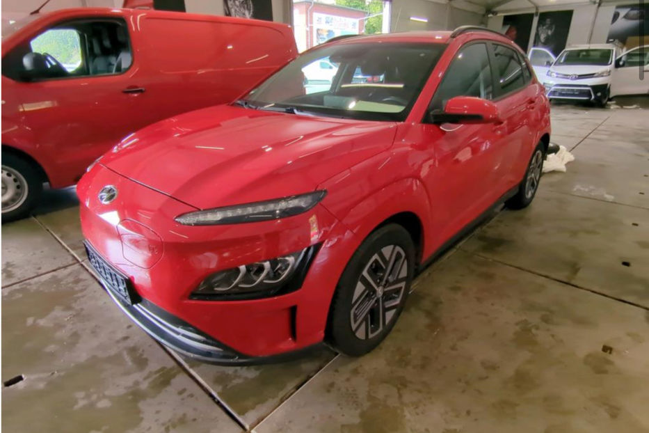 Продам Hyundai Kona 64 KW авто в дорозі  2022 года в Львове