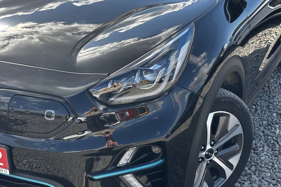 Продам Kia Niro 64 KW авто у Львові  2022 года в Львове