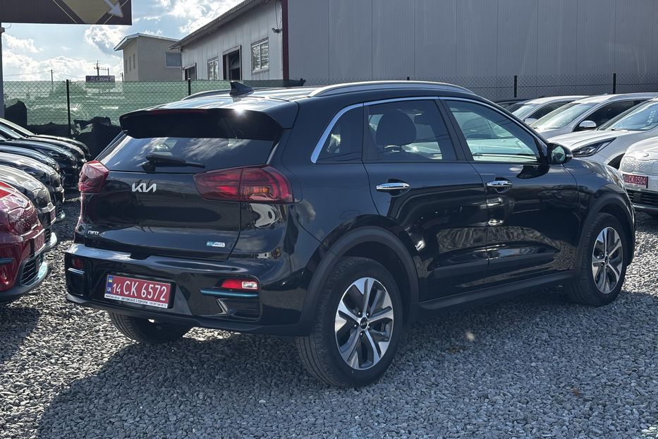 Продам Kia Niro 64 KW авто у Львові  2022 года в Львове