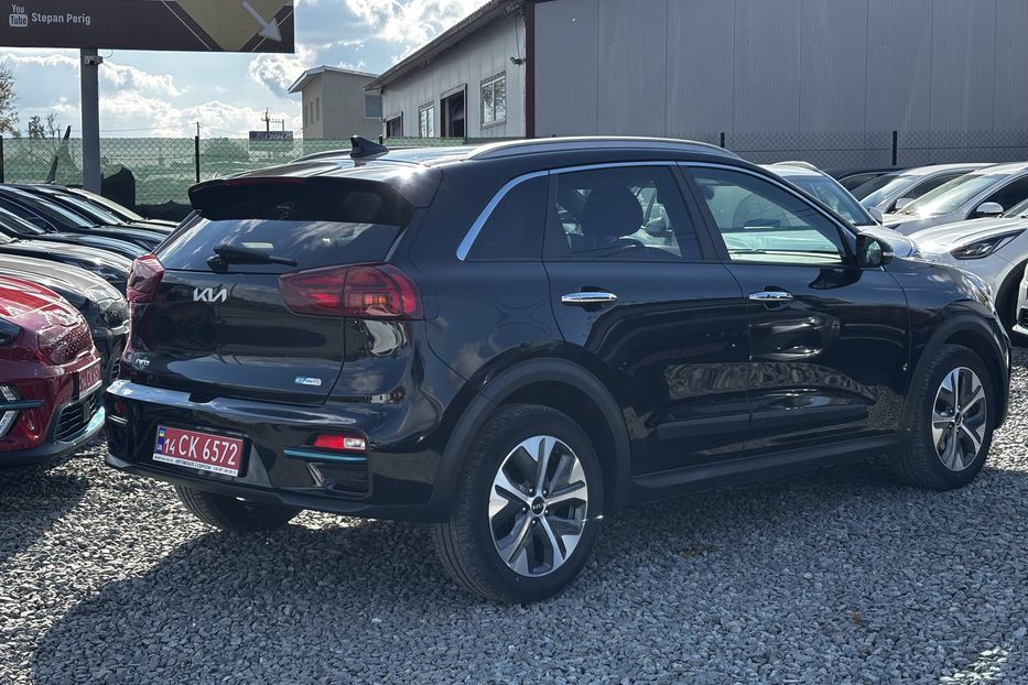 Продам Kia Niro 64 KW авто у Львові  2022 года в Львове