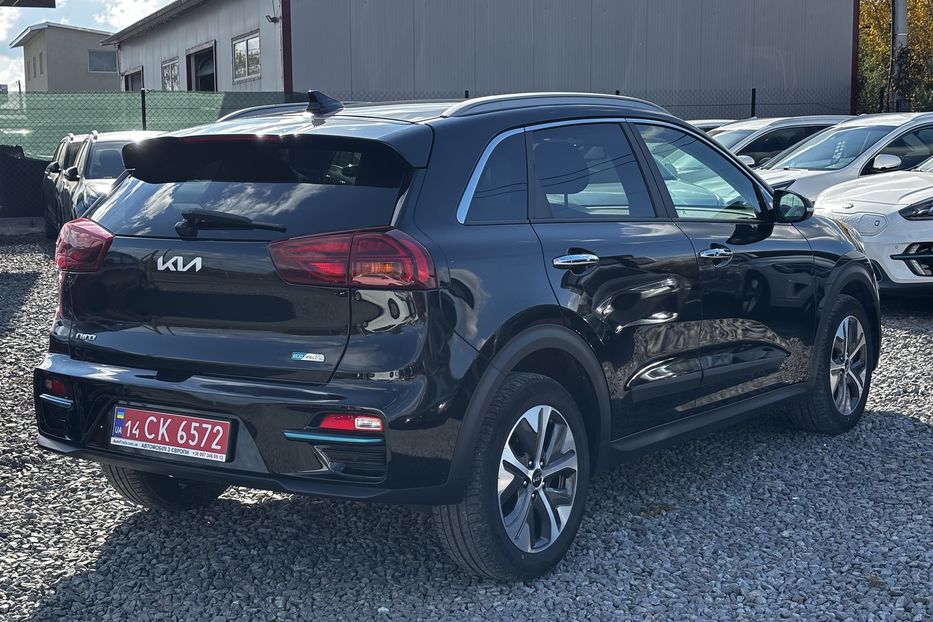 Продам Kia Niro 64 KW авто у Львові  2022 года в Львове