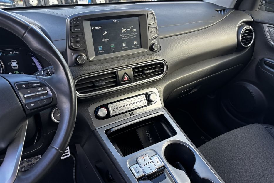 Продам Hyundai Kona 39.2 кВт авто в Львові  2020 года в Львове