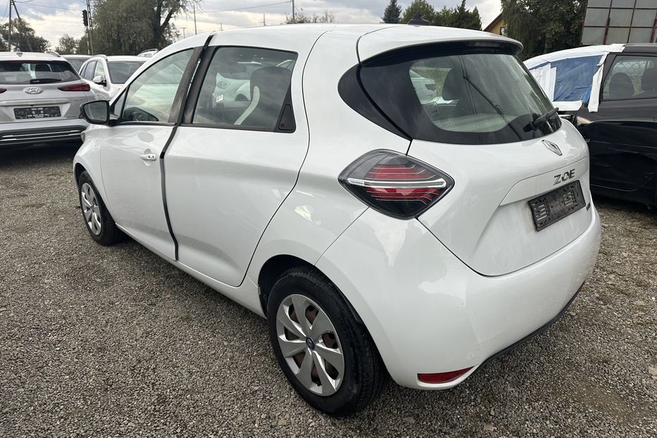 Продам Renault Zoe 51квт авто в дорозі 2020 года в Львове
