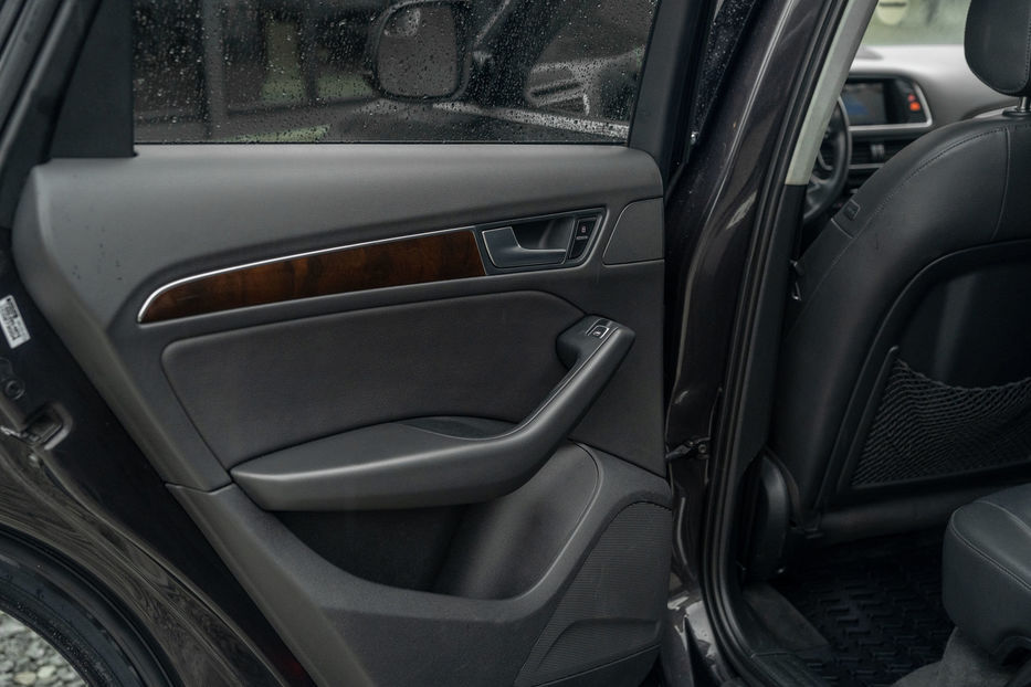 Продам Audi Q5 Premium Plus 2014 года в Черновцах