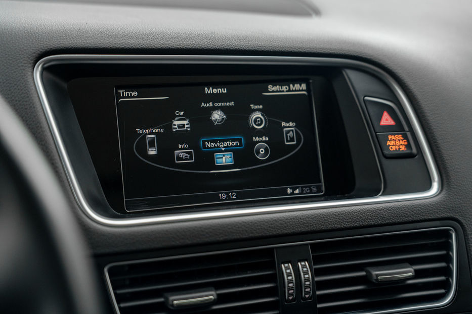 Продам Audi Q5 Premium Plus 2014 года в Черновцах