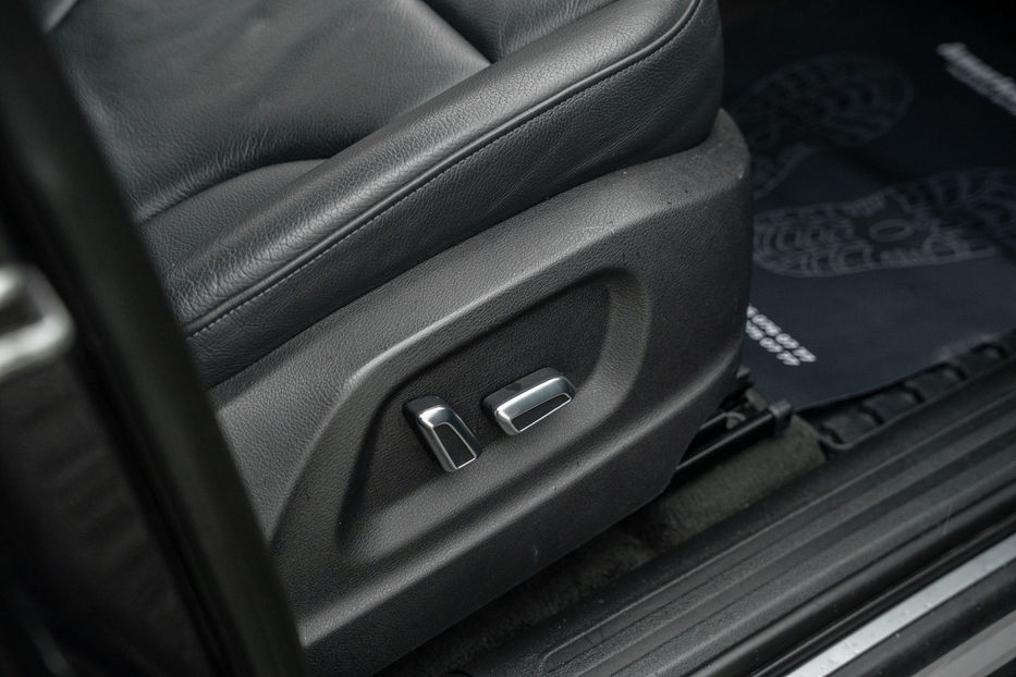Продам Audi Q5 Premium Plus 2014 года в Черновцах