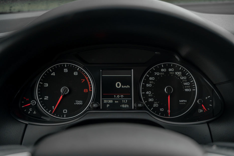 Продам Audi Q5 Premium Plus 2014 года в Черновцах