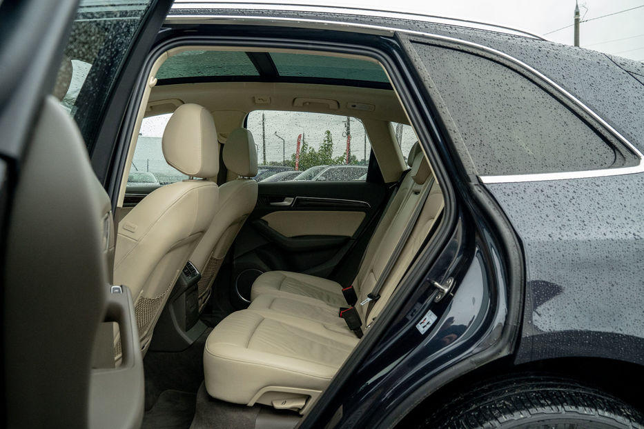 Продам Audi Q5 Premium Plus 2015 года в Черновцах