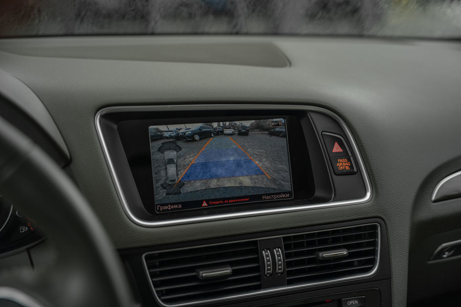Продам Audi Q5 Premium Plus 2015 года в Черновцах