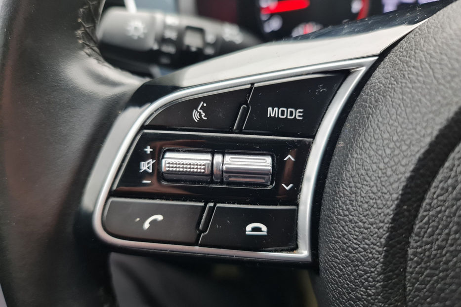 Продам Kia Sportage Seltos 2021 года в Киеве