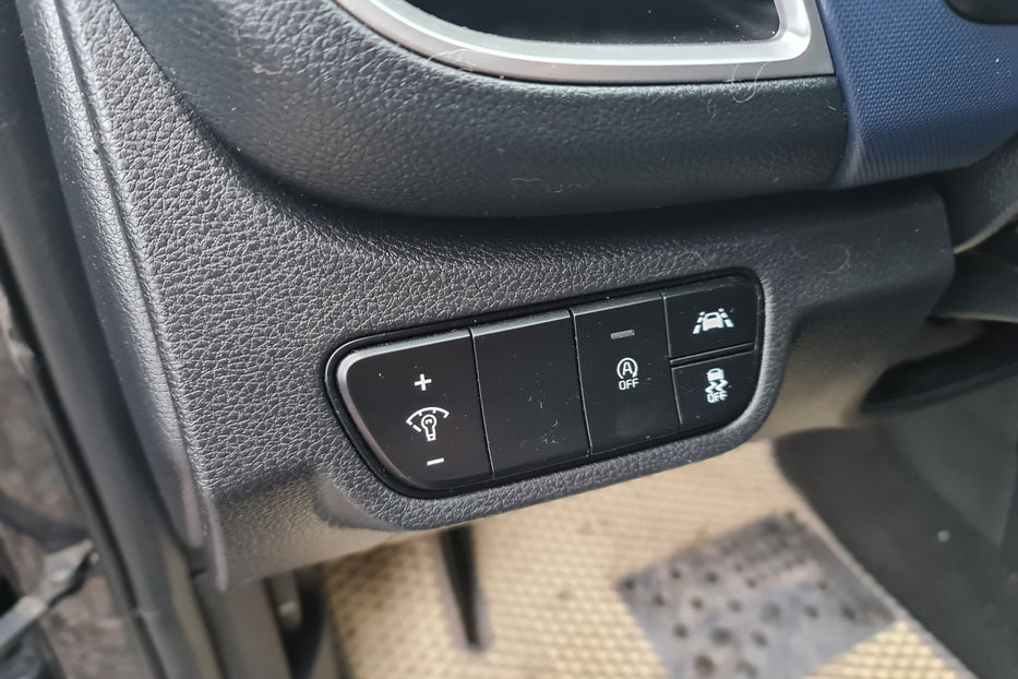 Продам Kia Sportage Seltos 2021 года в Киеве