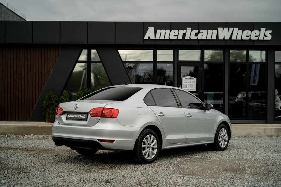 Продам Volkswagen Jetta 2012 года в Черновцах
