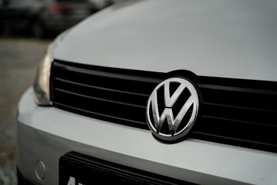 Продам Volkswagen Jetta 2012 года в Черновцах