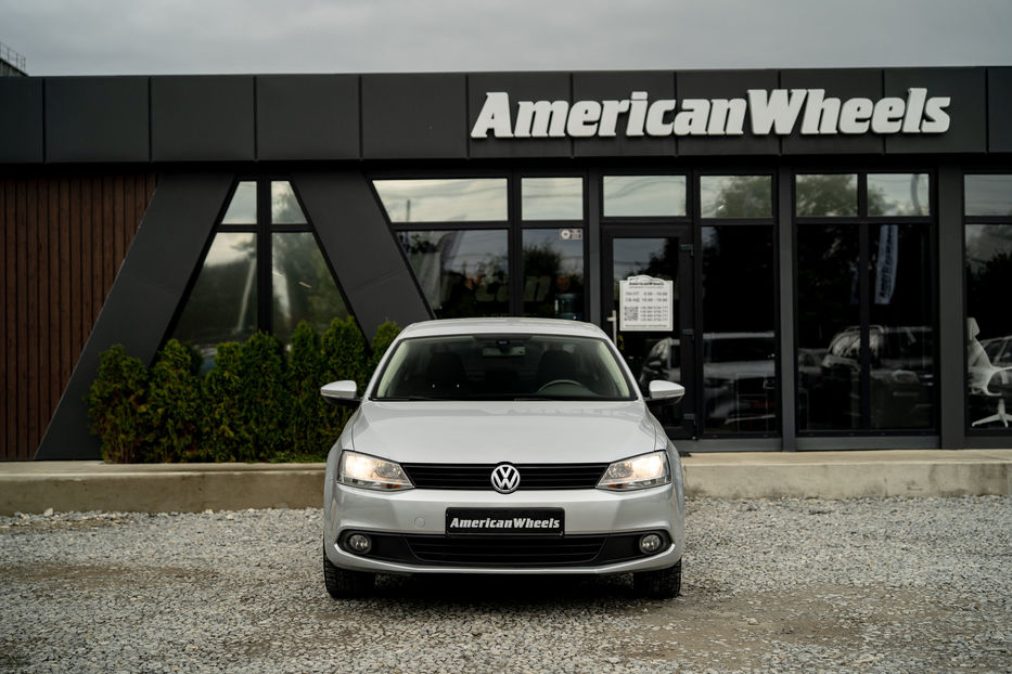 Продам Volkswagen Jetta 2012 года в Черновцах
