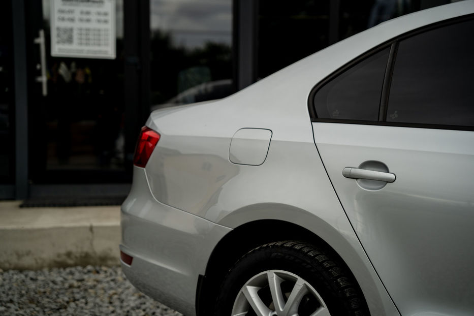 Продам Volkswagen Jetta 2012 года в Черновцах