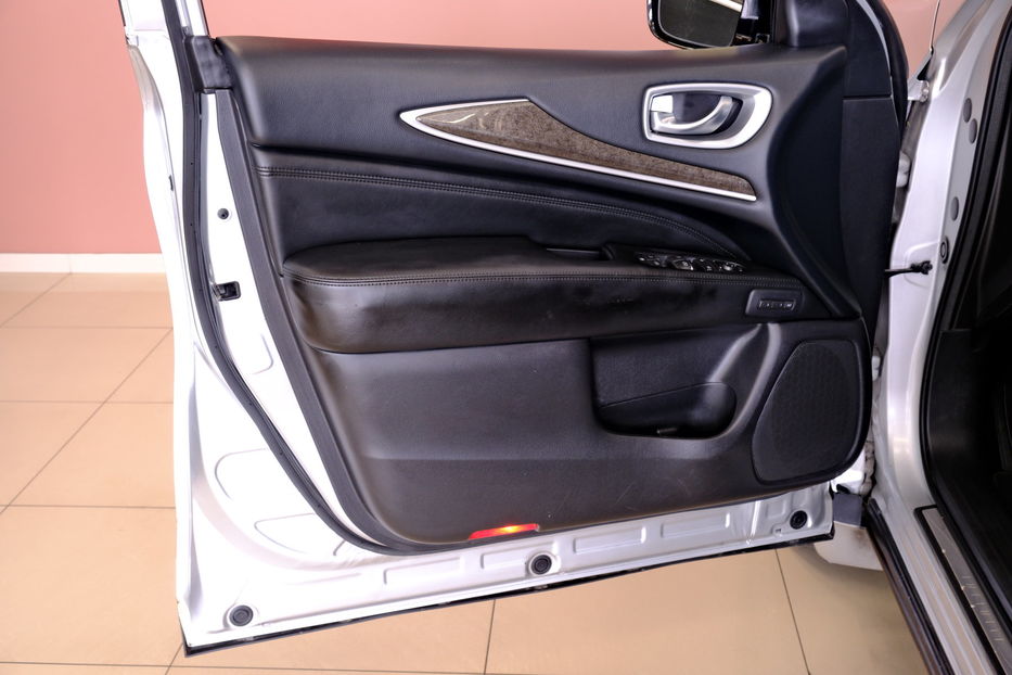 Продам Infiniti QX60 2013 года в Одессе