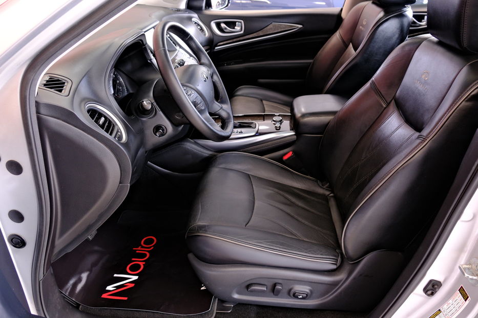 Продам Infiniti QX60 2013 года в Одессе