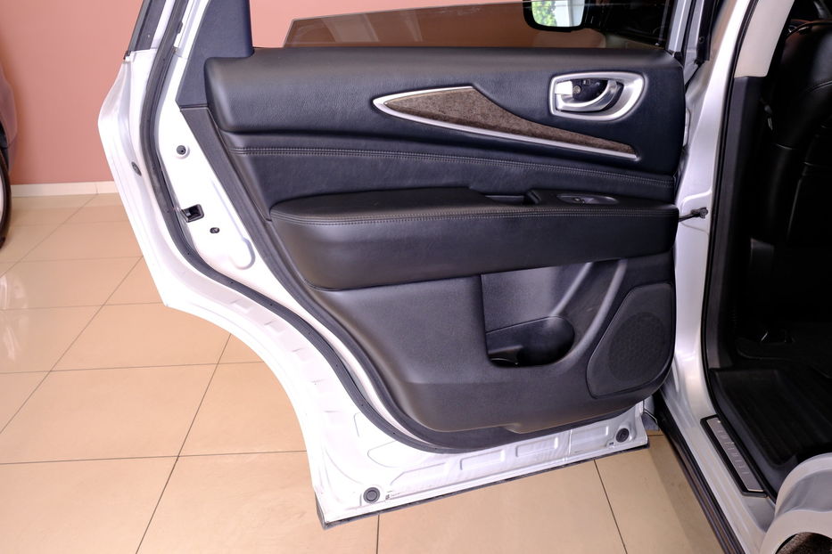 Продам Infiniti QX60 2013 года в Одессе