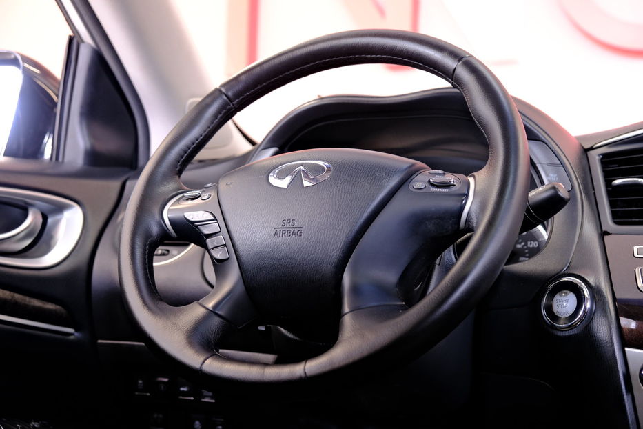 Продам Infiniti QX60 2013 года в Одессе