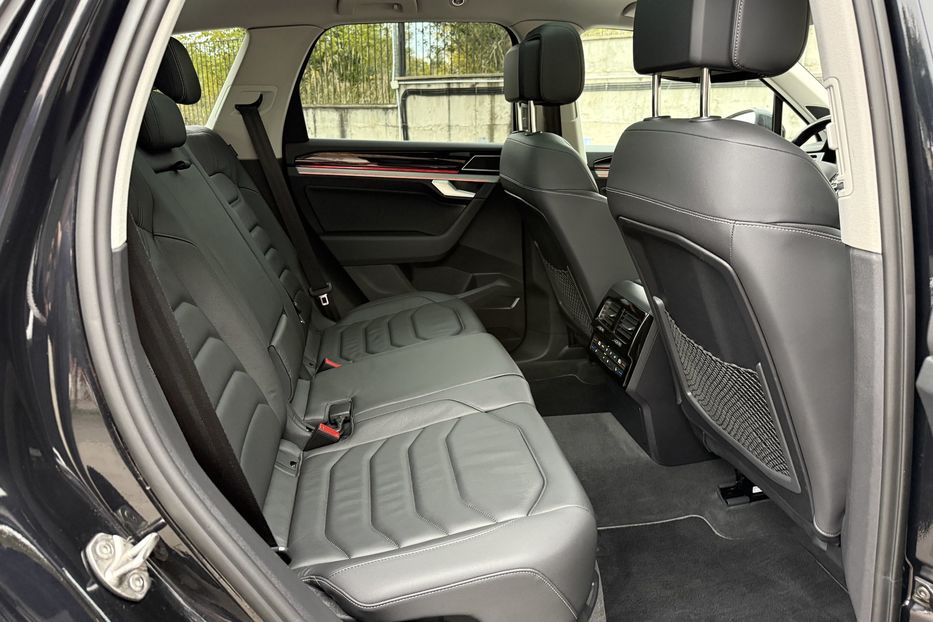 Продам Volkswagen Touareg авто в Рівному Elegance  2021 года в Ровно