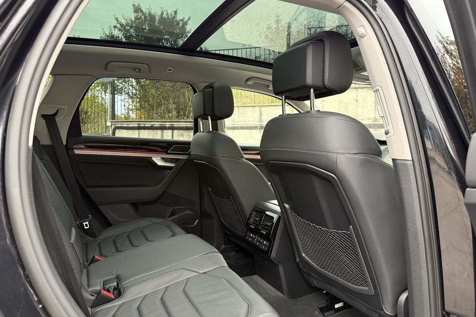 Продам Volkswagen Touareg авто в Рівному Elegance  2021 года в Ровно