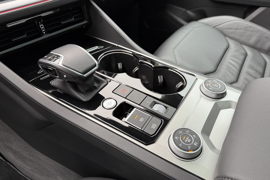 Продам Volkswagen Touareg авто в Рівному Elegance  2021 года в Ровно