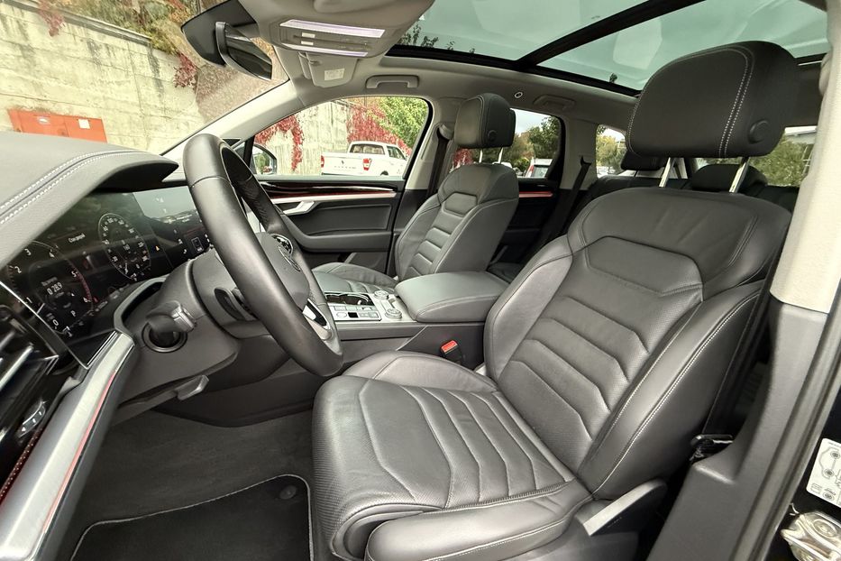 Продам Volkswagen Touareg авто в Рівному Elegance  2021 года в Ровно