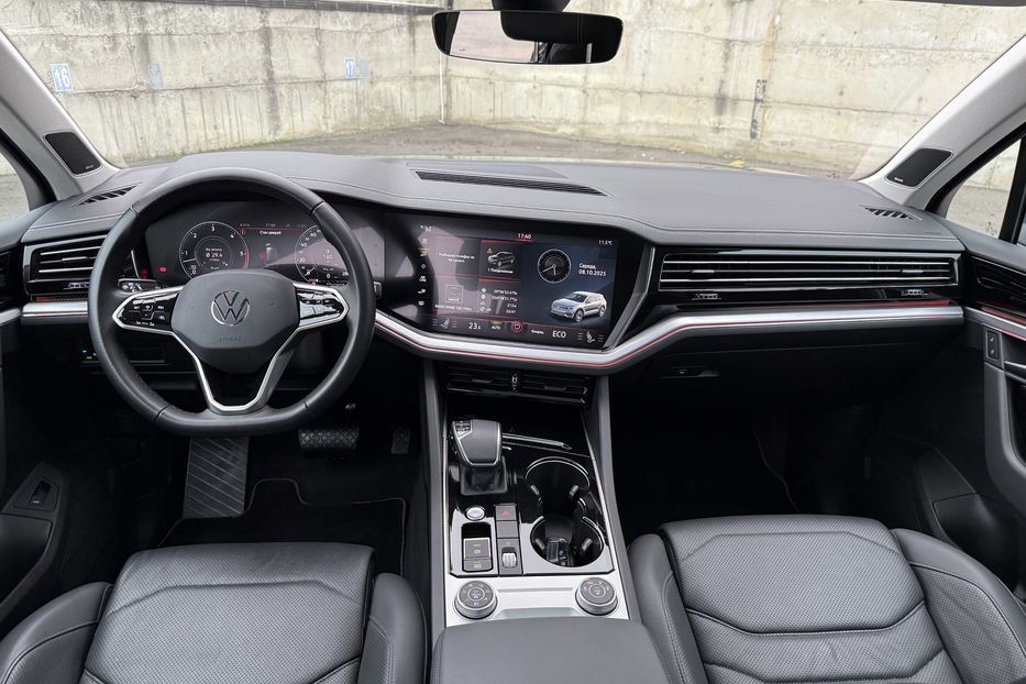 Продам Volkswagen Touareg авто в Рівному Elegance  2021 года в Ровно