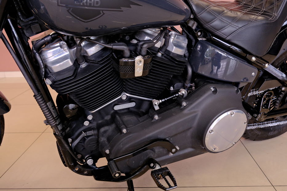 Продам Мотоциклы Все Harley-Davidson FLSL Slim 2019 года в Одессе