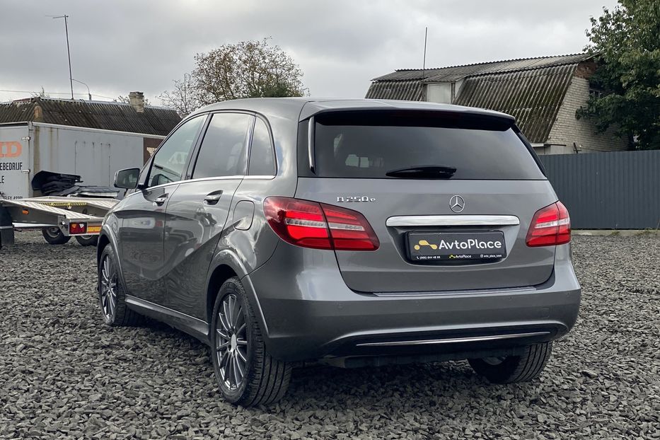 Продам Mercedes-Benz B-Class 2016 года в Луцке