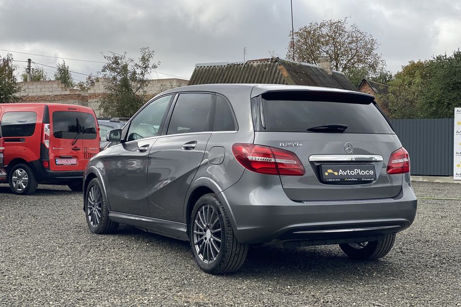 Продам Mercedes-Benz B-Class 2016 года в Луцке