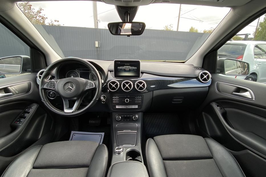 Продам Mercedes-Benz B-Class 2016 года в Луцке