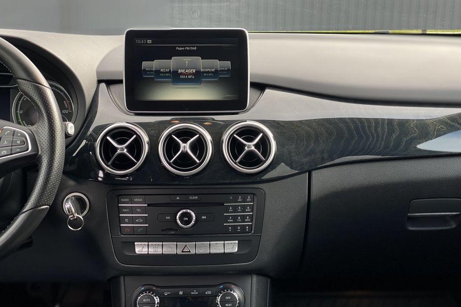 Продам Mercedes-Benz B-Class 2016 года в Луцке
