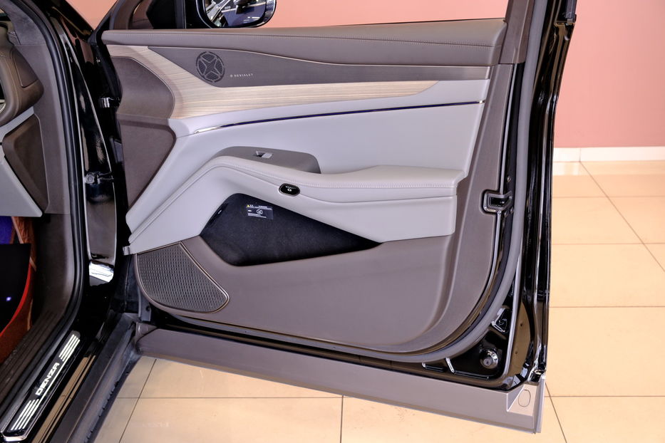 Продам BYD Tang  Denza N7 2024 года в Одессе