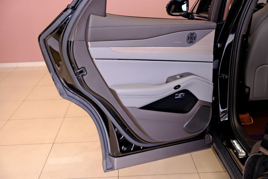 Продам BYD Tang  Denza N7 2024 года в Одессе