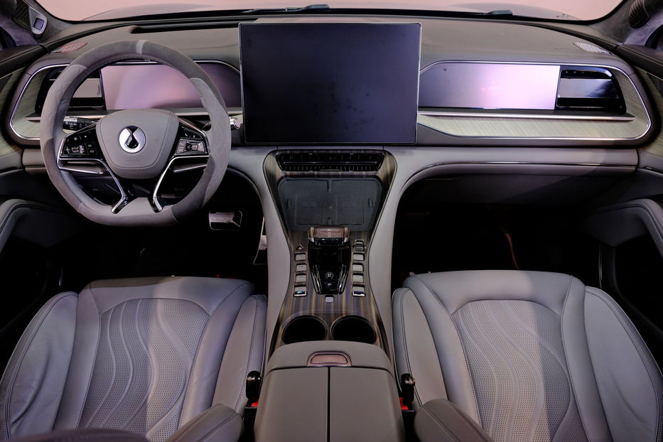 Продам BYD Tang  Denza N7 2024 года в Одессе