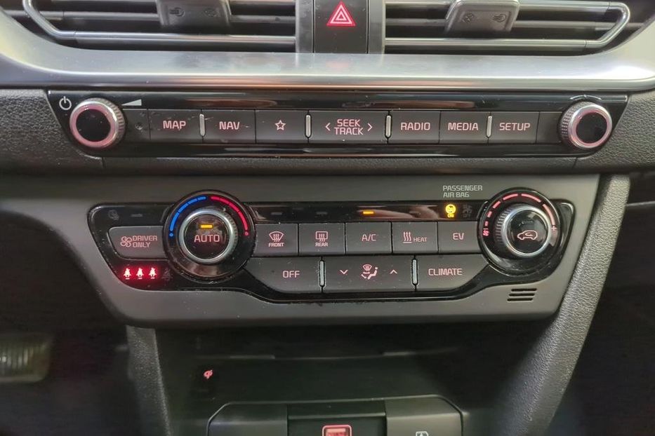 Продам Kia Niro 64 KWH, vin 8734 2020 года в Житомире