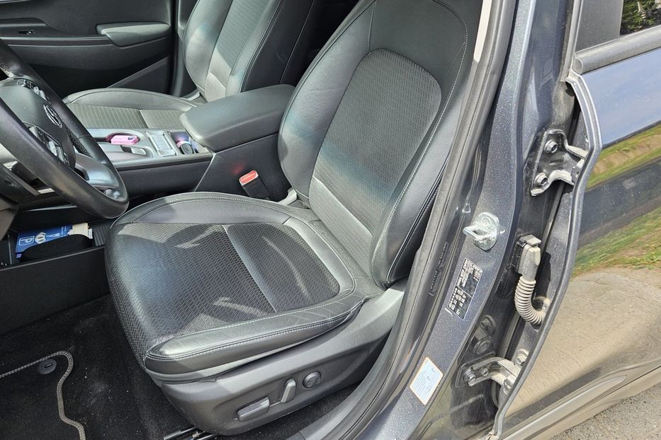 Продам Hyundai Kona 64 KWH, vin 2165 2020 года в Житомире
