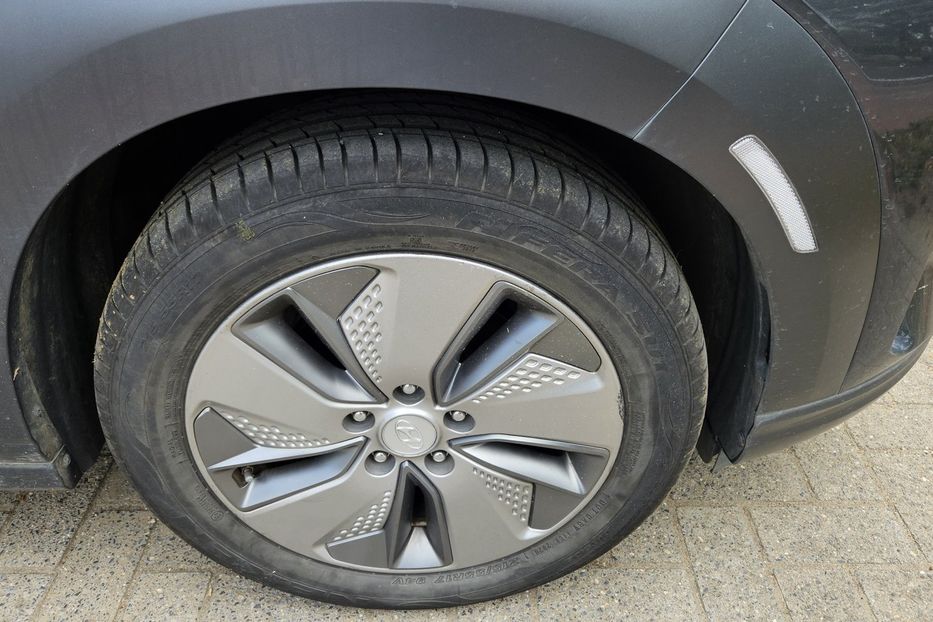 Продам Hyundai Kona 64 KWH, vin 2165 2020 года в Житомире