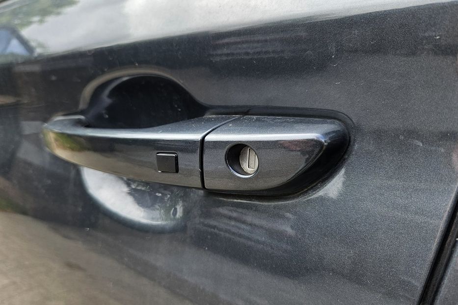 Продам Hyundai Kona 64 KWH, vin 2165 2020 года в Житомире