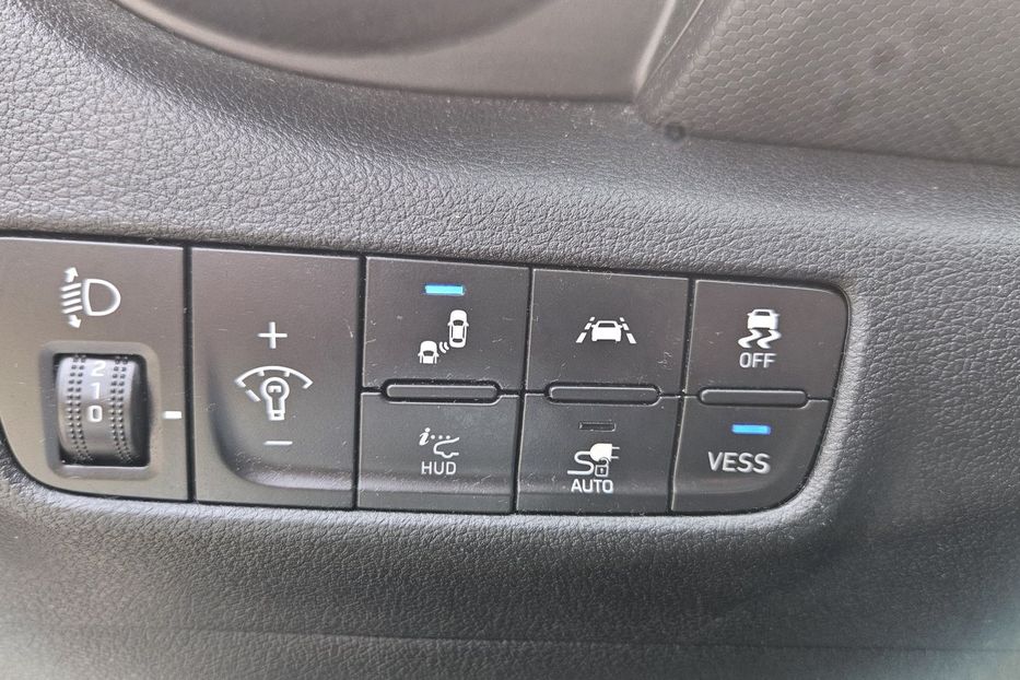 Продам Hyundai Kona 64 KWH, vin 2165 2020 года в Житомире