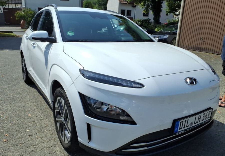 Продам Hyundai Kona 39 KWH, vin 8437 2021 года в Житомире