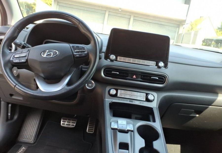 Продам Hyundai Kona 39 KWH, vin 8437 2021 года в Житомире