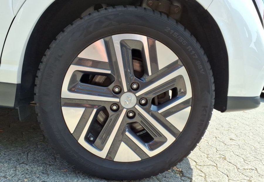 Продам Hyundai Kona 39 KWH, vin 8437 2021 года в Житомире