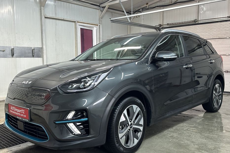 Продам Kia Niro  64 кВт Макс. комплектація 2022 года в Львове