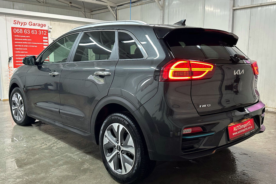 Продам Kia Niro  64 кВт Макс. комплектація 2022 года в Львове