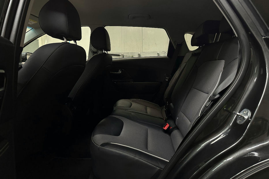 Продам Kia Niro  64 кВт Макс. комплектація 2022 года в Львове