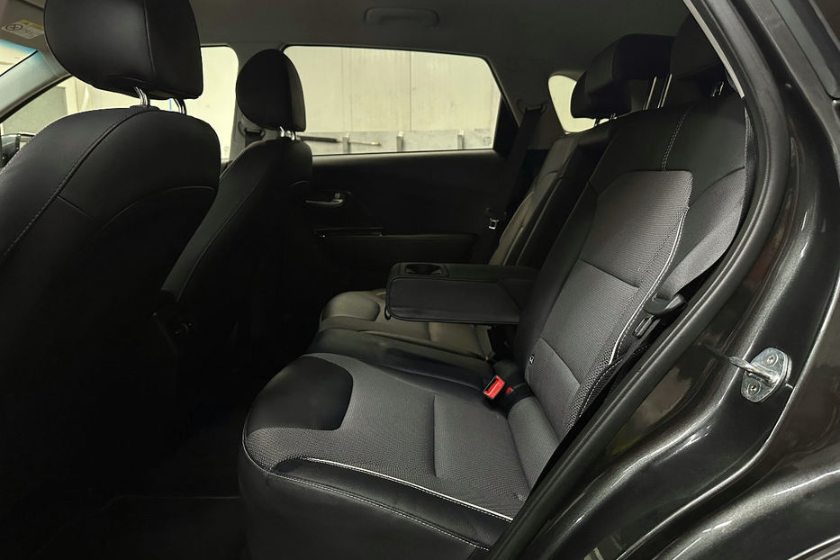 Продам Kia Niro  64 кВт Макс. комплектація 2022 года в Львове