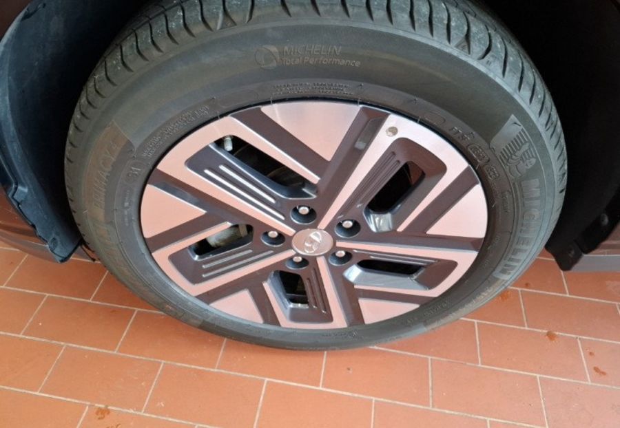 Продам Hyundai Kona 39 KWH, vin 9714 2021 года в Житомире