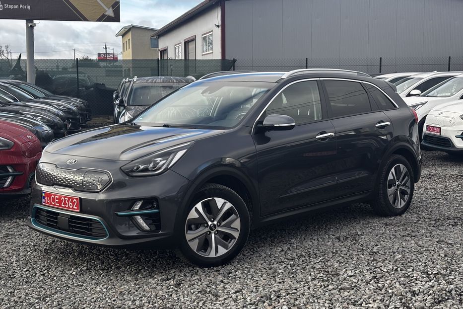 Продам Kia Niro 64КВТ авто у Львові  2020 года в Львове